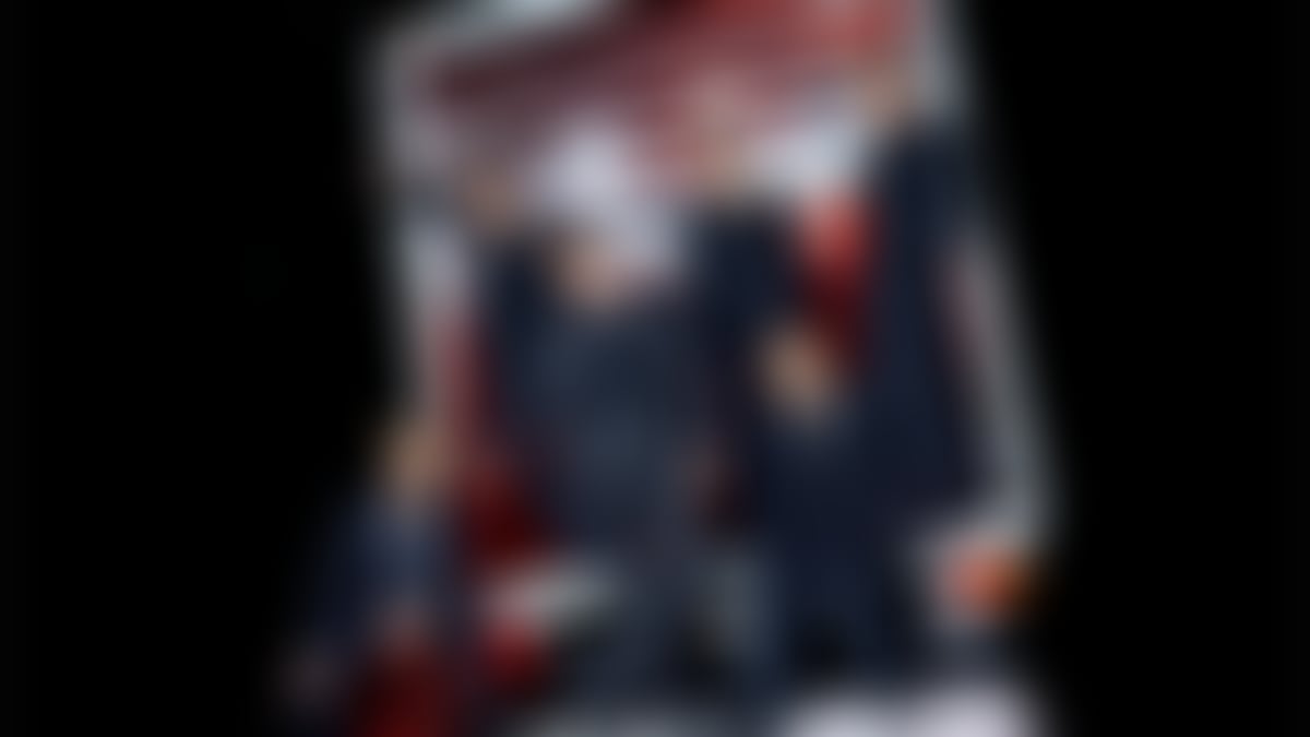 SixTONES - Crunchyroll